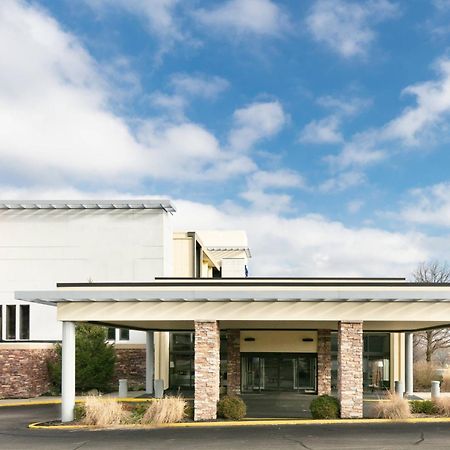 Chester Inn & Suites Sharonville Zewnętrze zdjęcie