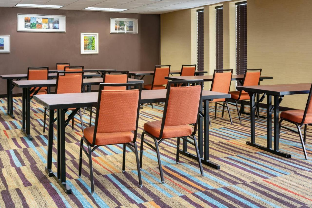 Chester Inn & Suites Sharonville Zewnętrze zdjęcie