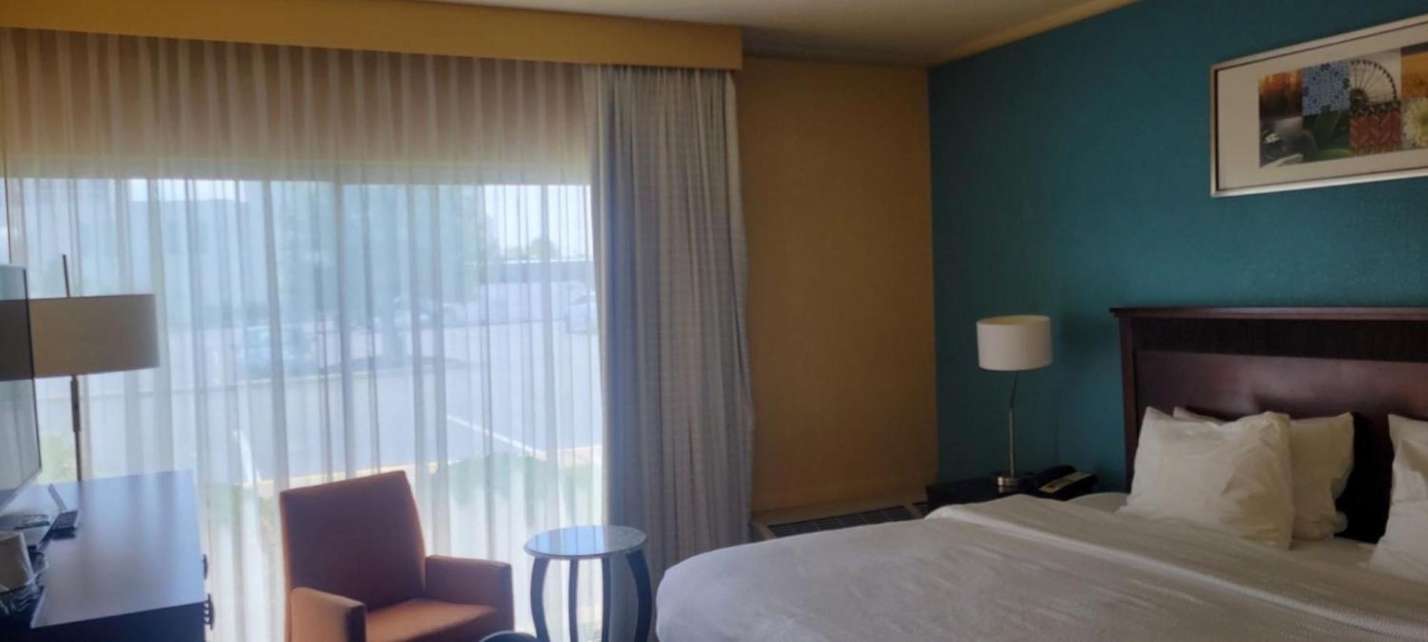 Chester Inn & Suites Sharonville Zewnętrze zdjęcie